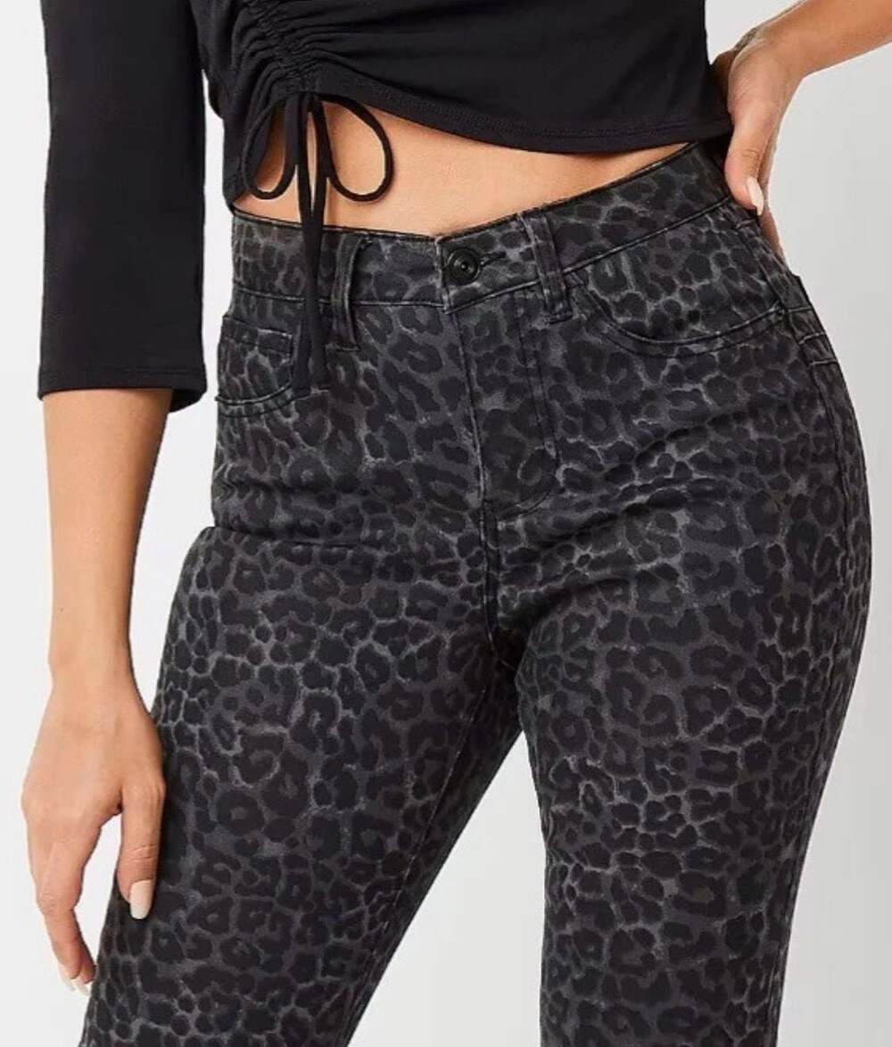 Bold Elements Cut to Curve Leopard Print Skinny Jeans
